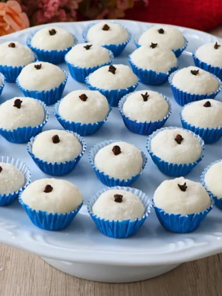 Condensed Milk-Free Beijinho, Dairy-Free and Sugar-Free